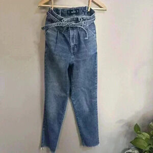 Hollister Women's Curvy Ultra High Rise Mom Jean Vintage Stretch Size 27
